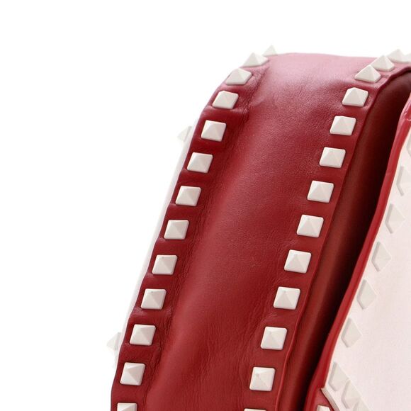 Valentino Garavani Free Rockstud Saddle Crossbody Bag Leather Medium Red - Picture 6 of 9